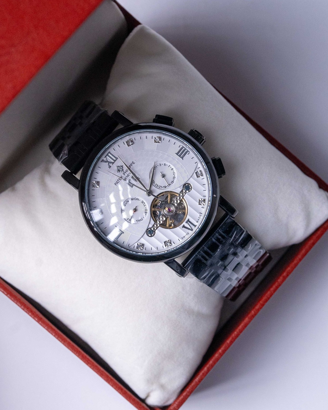 Patek Philippe Geneve Automatic Replica - Image 2