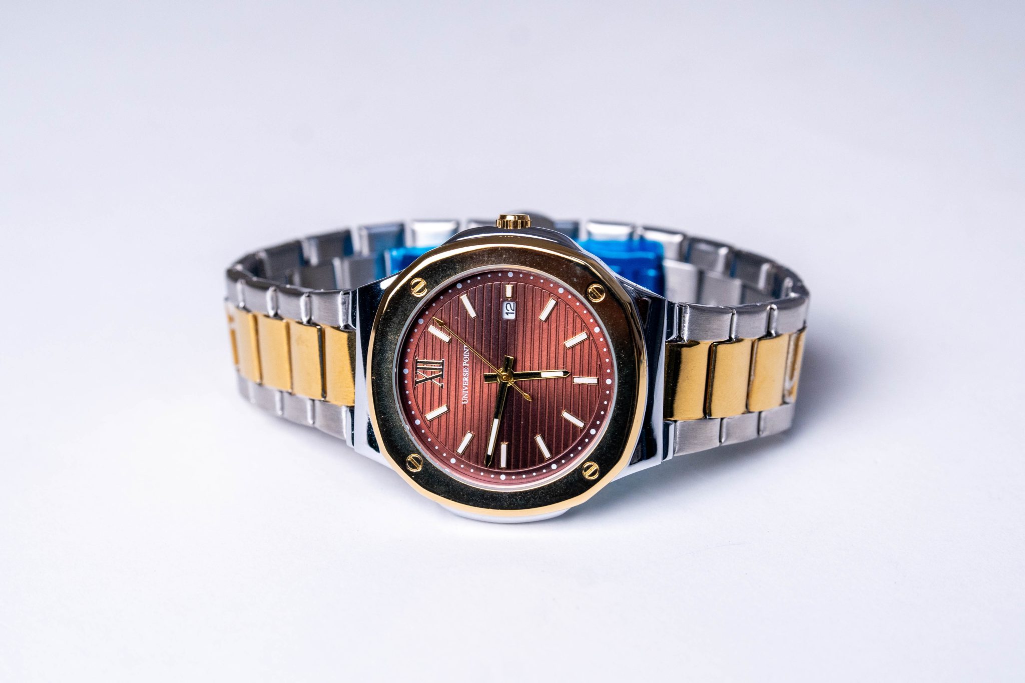 Universe Point Premium  Quartz movement Watch - Image 4